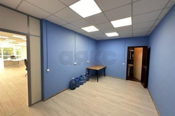 Фото №4: Офисное помещение 170 м² - Краснодар, мкр. Центральный, ул. Кубанская Набережная, 37