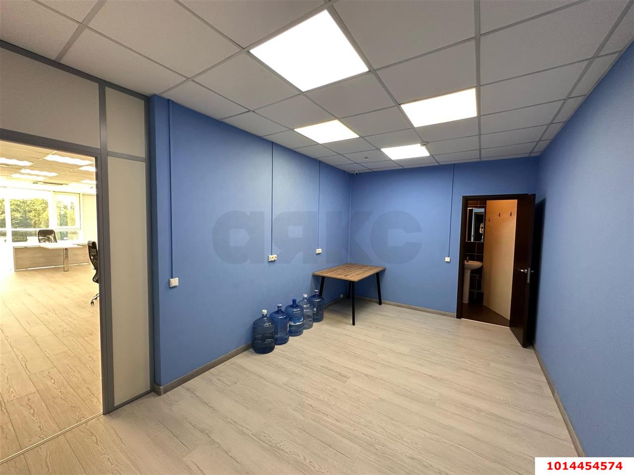 Фото №4: Офисное помещение 170 м² - Краснодар, Центральный, ул. Кубанская Набережная, 37