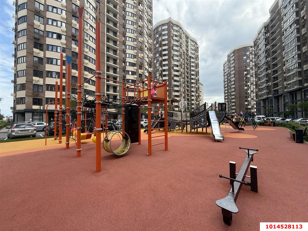 Фото №4: Торговое помещение <span class="whitespace-nowrap">46 м²</span>, <span class="whitespace-nowrap">1/20 эт.</span> - Краснодар, Прикубанский внутригородской округ, имени Петра Метальникова, мкр. ЖК Лучший, ул. Ростовское шоссе, 30/7
