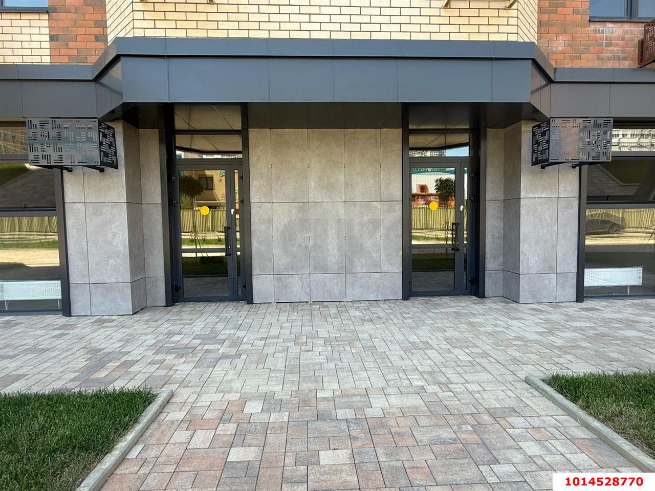 Фото №5: Коммерция 48 м² - Краснодар, ЖК Лучший, Прикубанский внутригородской округ, Завод Радиоизмерительных Приборов, имени Петра Метальникова, мкр. жилой комплекс Лучший, ул. Ростовское шоссе, 30/6