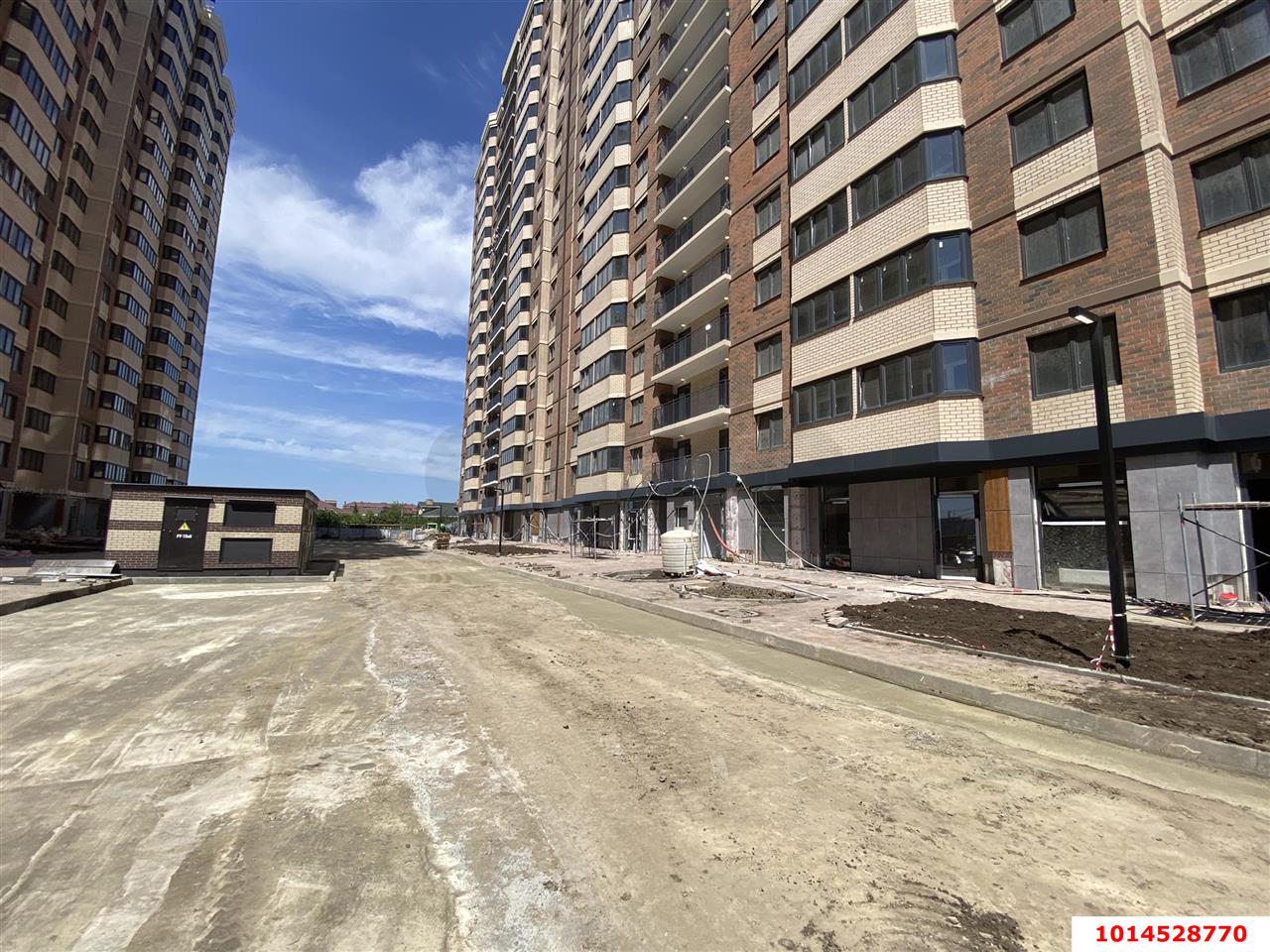 Фото №4: Торговое помещение 49 м² - Краснодар, жилой комплекс Лучший, ул. Ростовское шоссе, 30/6