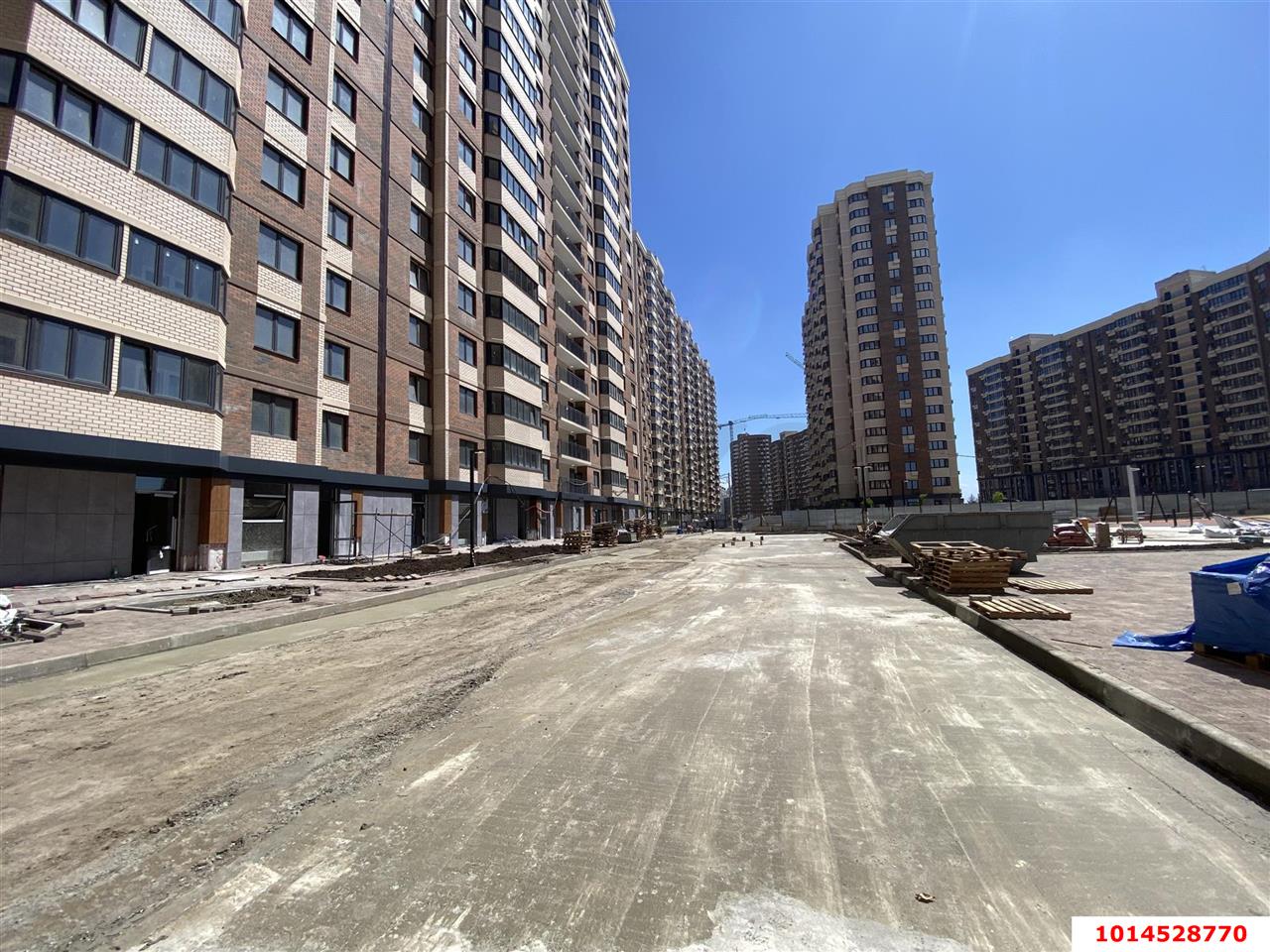 Фото №6: Торговое помещение 49 м² - Краснодар, жилой комплекс Лучший, ул. Ростовское шоссе, 30/6