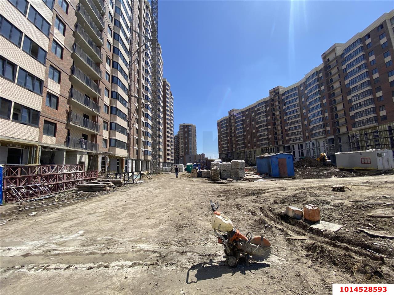 Фото №8: Торговое помещение 73 м² - Краснодар, жилой комплекс Лучший, ул. Ростовское шоссе, 30/6
