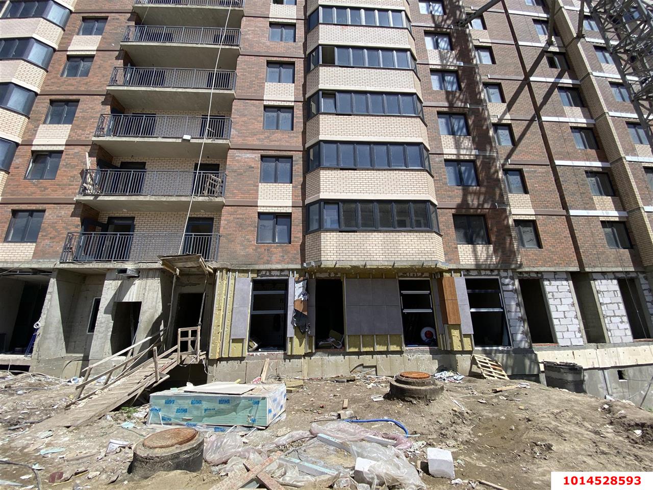 Фото №3: Торговое помещение 73 м² - Краснодар, жилой комплекс Лучший, ул. Ростовское шоссе, 30/6