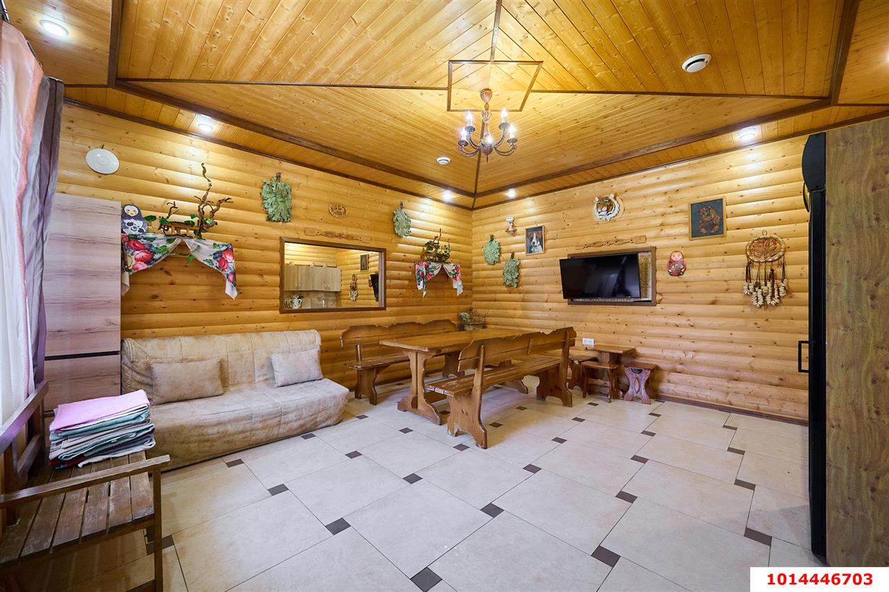 Фото №18: Дом 268 м² + 10 сот. - Краснодар, Прикубанский внутригородской округ, Завод Радиоизмерительных Приборов, п. Калинино, ул. Екатериновская, 20