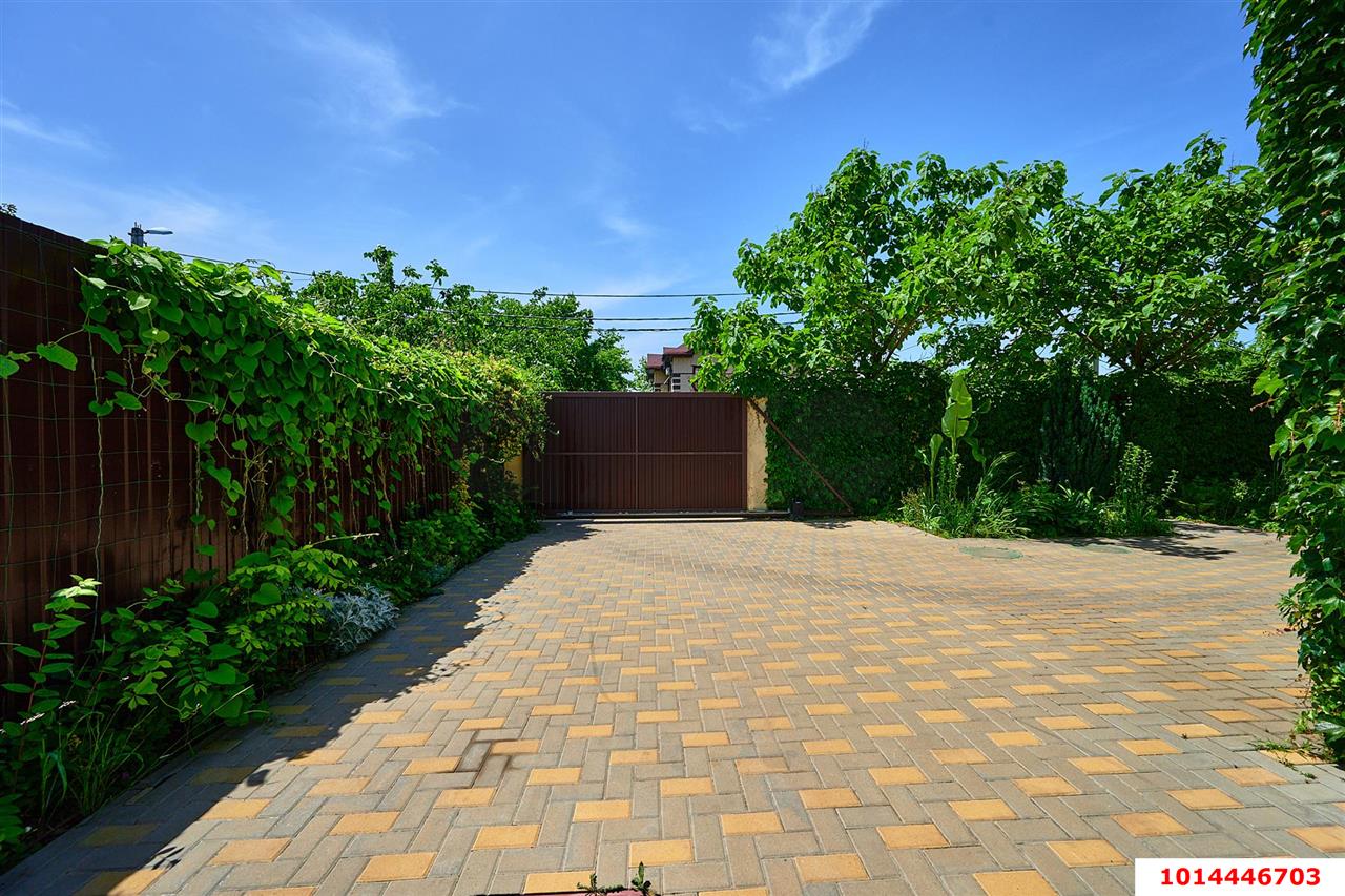 Фото №4: Дом 268 м² + 10 сот. - Краснодар, Калинино, ул. Екатериновская, 20