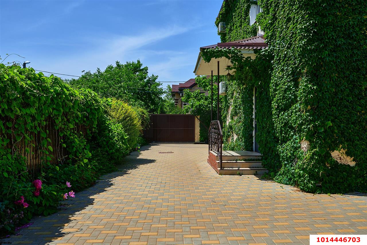 Фото №5: Дом 268 м² + 10 сот. - Краснодар, Калинино, ул. Екатериновская, 20