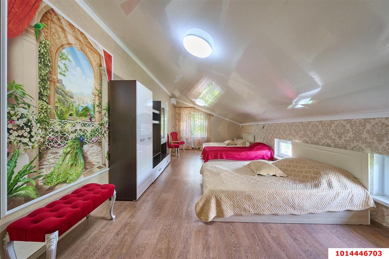 Фото №30: Дом 268 м² + 10 сот. - Краснодар, Прикубанский внутригородской округ, Завод Радиоизмерительных Приборов, п. Калинино, ул. Екатериновская, 20