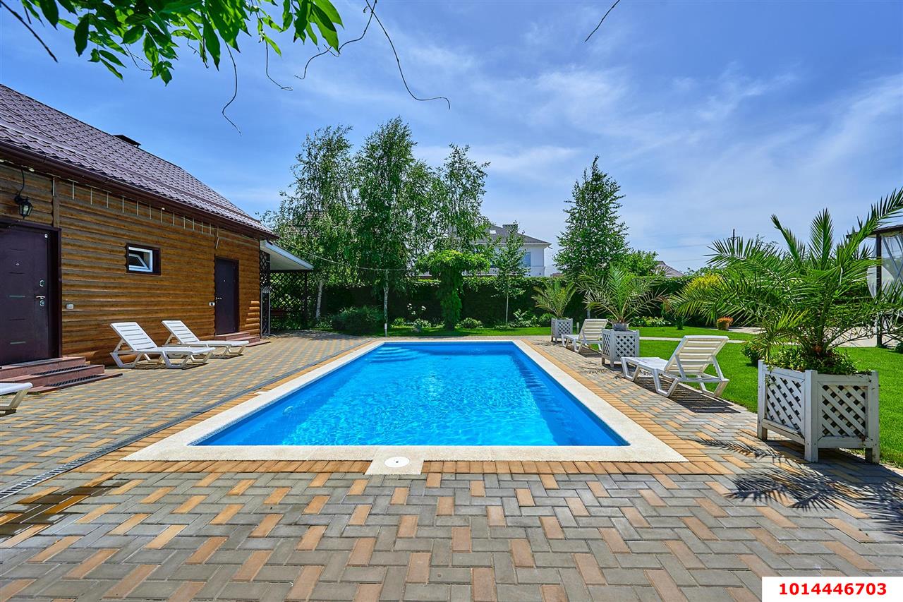 Фото №9: Дом 268 м² + 10 сот. - Краснодар, Прикубанский внутригородской округ, Завод Радиоизмерительных Приборов, п. Калинино, ул. Екатериновская, 20