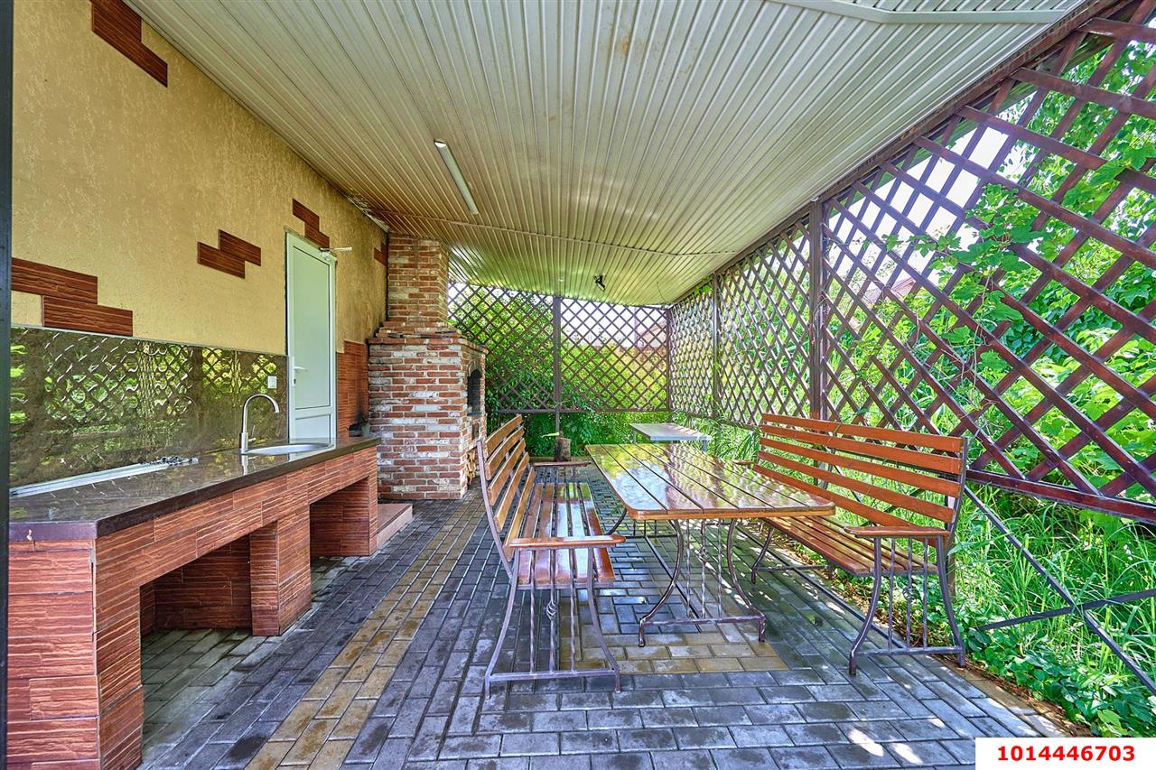 Фото №16: Дом 268 м² + 10 сот. - Краснодар, Прикубанский внутригородской округ, Завод Радиоизмерительных Приборов, п. Калинино, ул. Екатериновская, 20