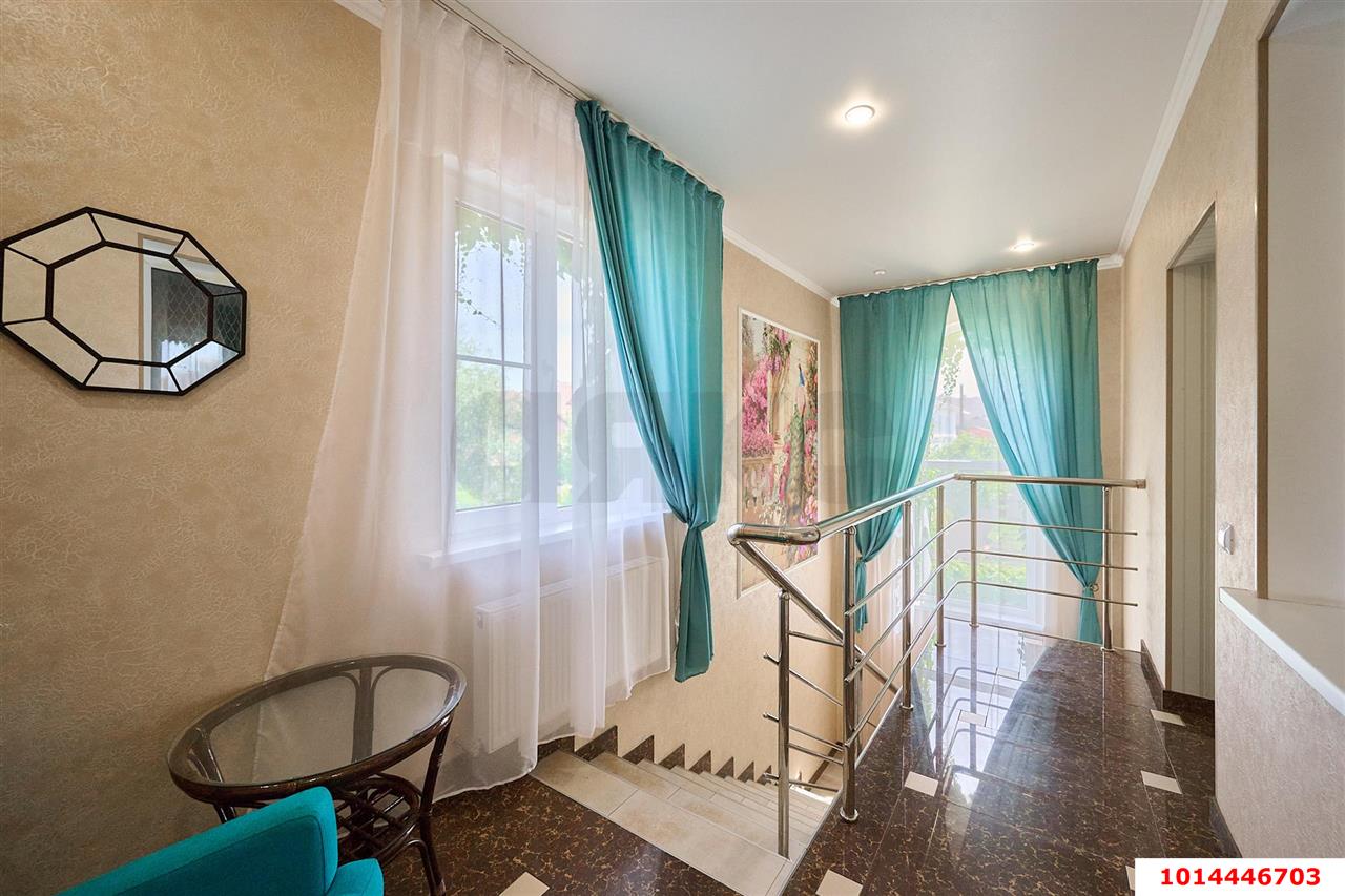 Фото №32: Дом 268 м² + 10 сот. - Краснодар, Прикубанский внутригородской округ, Завод Радиоизмерительных Приборов, п. Калинино, ул. Екатериновская, 20