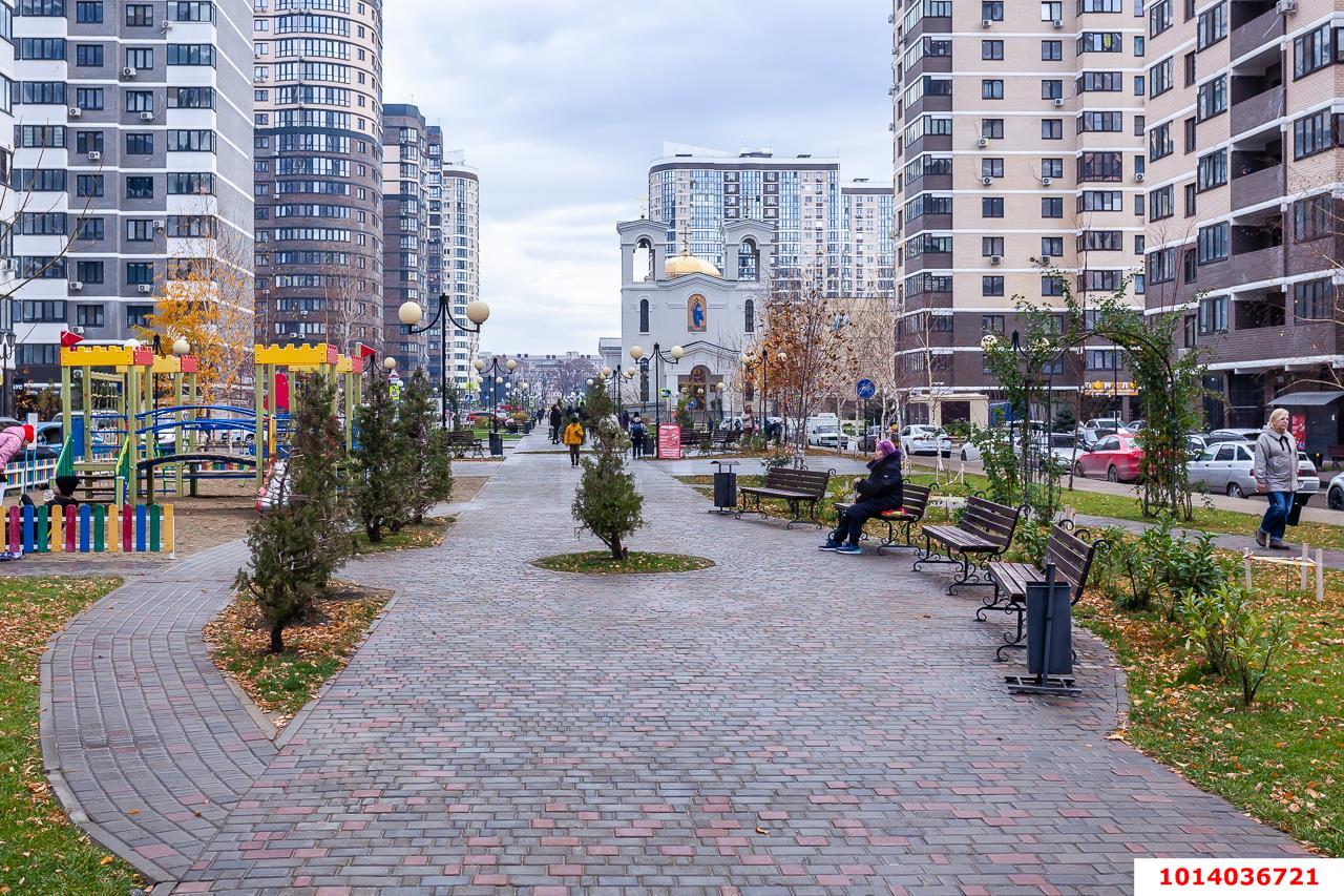 Фото №6: Торговое помещение 268 м² - Краснодар, жилой комплекс Дружный, 