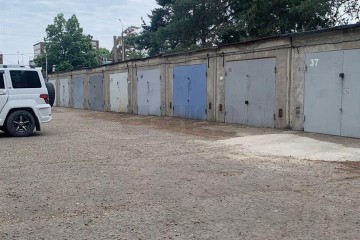 Фото №2: Гараж 18 м² - Краснодар, мкр. Микрохирургии глаза, ул. Красных Партизан, 6/6