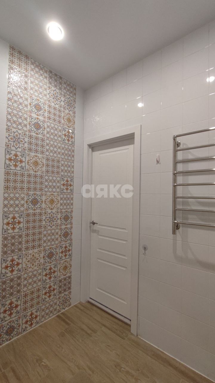 Фото №34: 3-комнатная квартира 90 м² - Волгоград, Центральный, ул. Глазкова, 23А