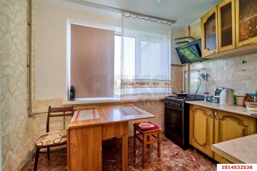 Фото №1: 3-комнатная квартира 64 м² - Краснодар, мкр. Комсомольский, ул. Симферопольская, 32