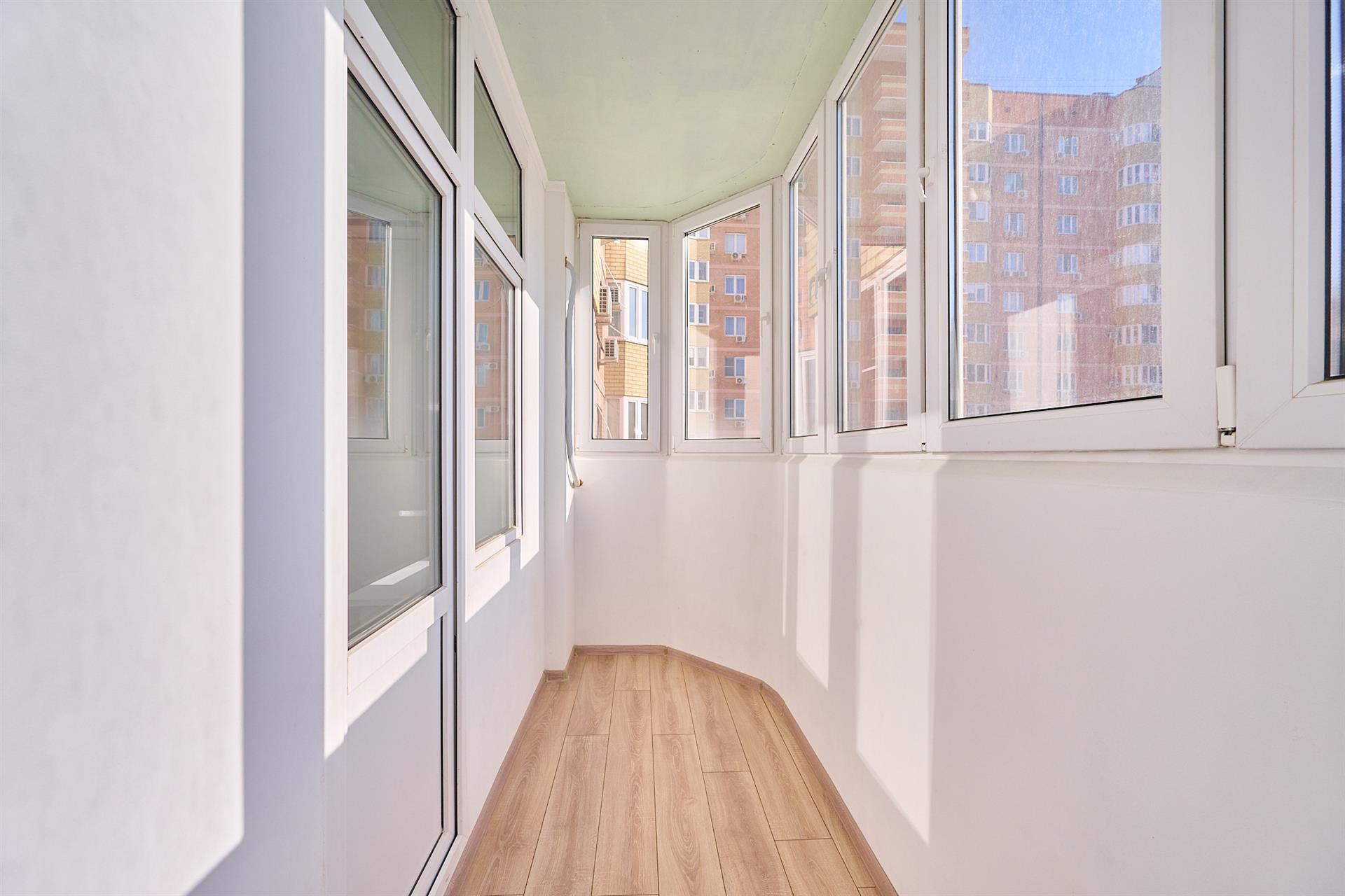 Фото №6: Студия 28 м² - Краснодар, Прикубанский внутригородской округ, Панорама, мкр. ЖК Керченский, ул. им. Героя Сарабеева В.И., 5к5