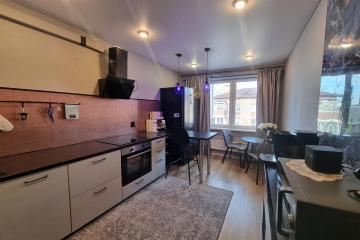 Фото №1: 2-комнатная квартира 60 м² - Краснодар, мкр. жилой комплекс Подсолнухи, ул. Сахалинская, 15к5