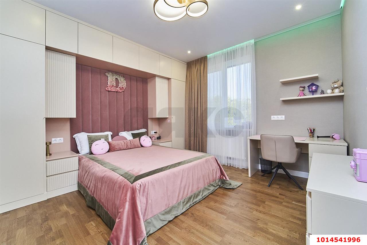 Фото №33: Дом 247 м² + 6.7 сот. - Краснодар, коттеджный  Зелёная Долина, ул. Ростокская