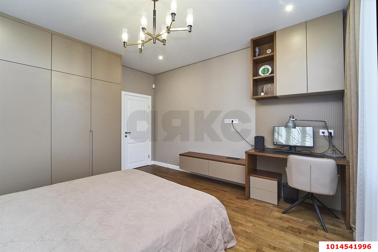 Фото №25: Дом 247 м² + 6.7 сот. - Краснодар, коттеджный  Зелёная Долина, ул. Ростокская