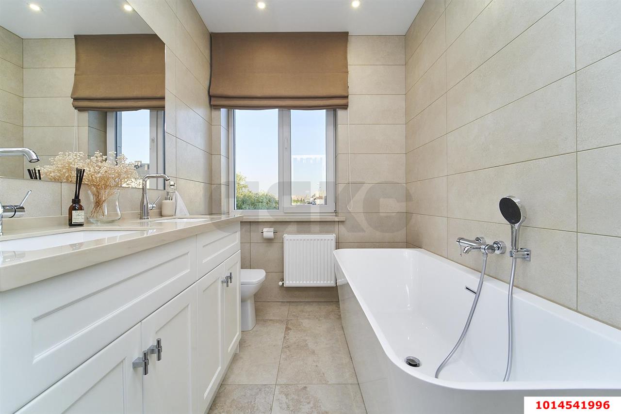 Фото №36: Дом 247 м² + 6.7 сот. - Краснодар, коттеджный  Зелёная Долина, ул. Ростокская