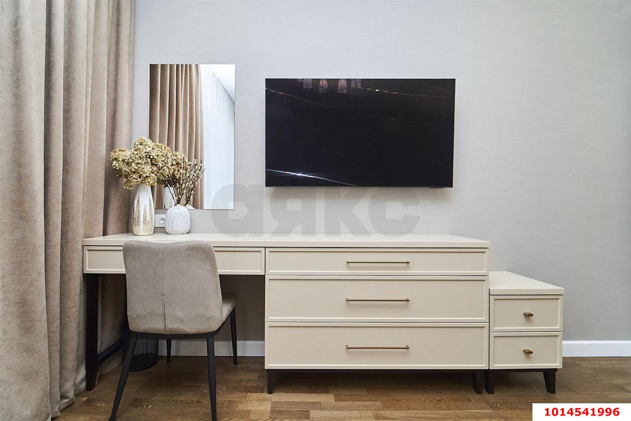 Фото №29: Дом 247 м² + 6.7 сот. - Краснодар, коттеджный  Зелёная Долина, ул. Ростокская