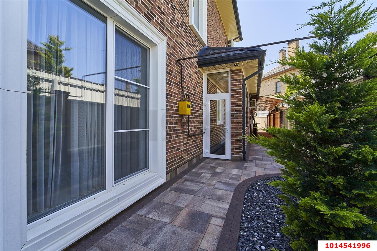 Фото №12: Дом 247 м² + 6.7 сот. - Краснодар, коттеджный  Зелёная Долина, ул. Ростокская