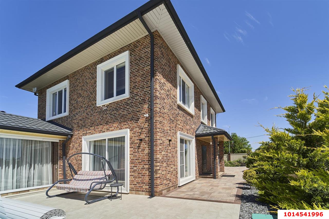 Фото №8: Дом 247 м² + 6.7 сот. - Краснодар, Прикубанский внутригородской округ, п. коттеджный  Зелёная Долина, ул. Ростокская