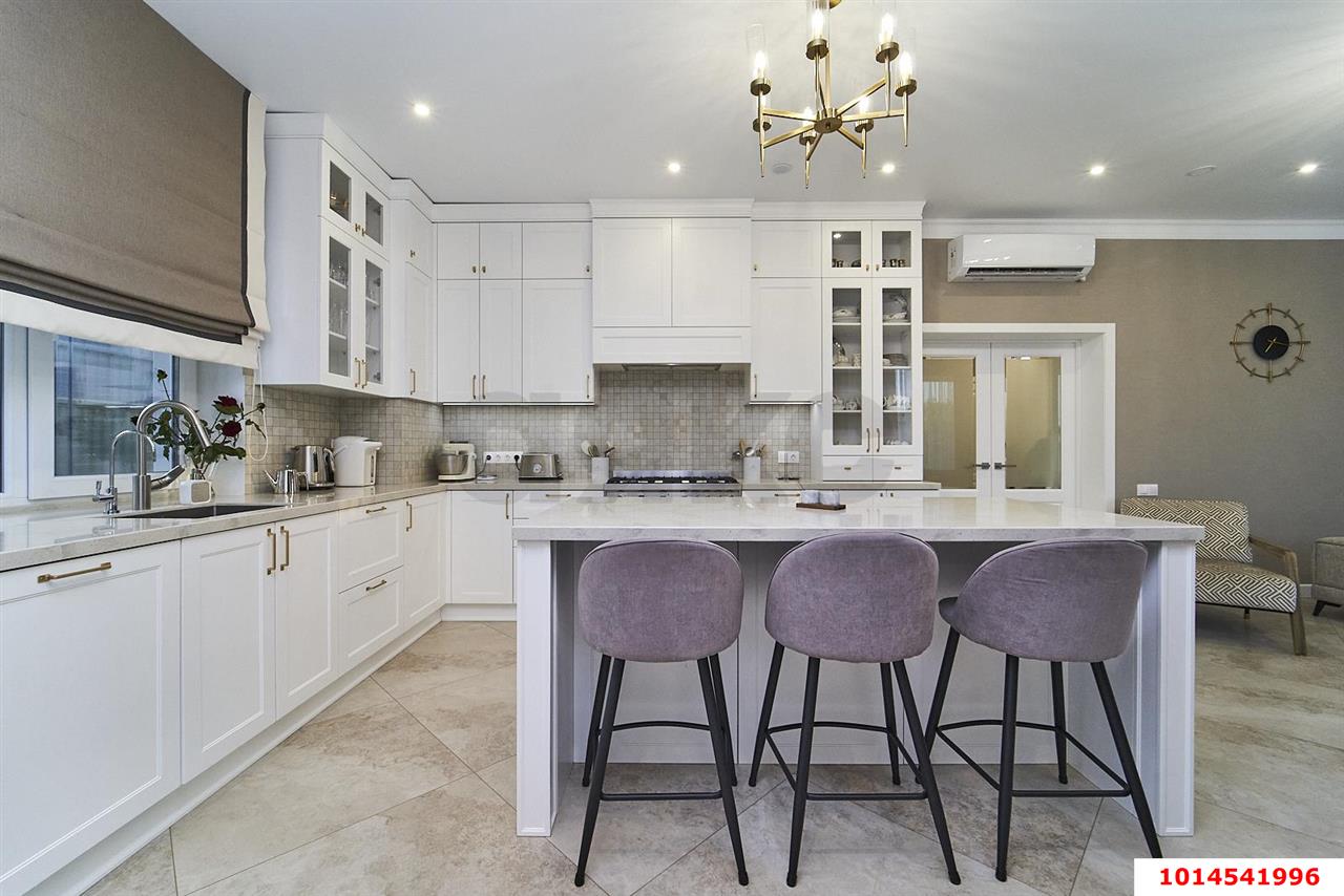 Фото №46: Дом 247 м² + 6.7 сот. - Краснодар, коттеджный  Зелёная Долина, ул. Ростокская