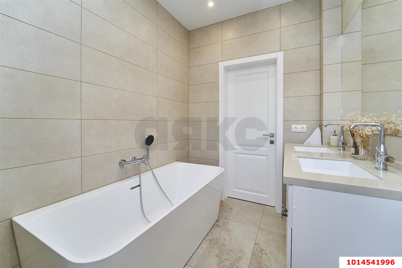 Фото №37: Дом 247 м² + 6.7 сот. - Краснодар, коттеджный  Зелёная Долина, ул. Ростокская