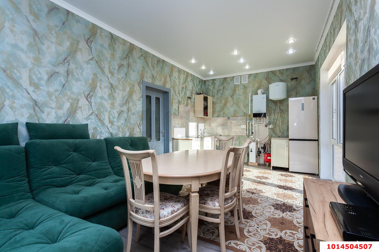 Фото №2: Дом 71 м² + 3 сот. - Южный, коттеджный  Южная столица, ул. Апшеронская, 8