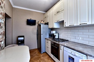 Фото №2: 4-комнатная квартира 107 м² - Яблоновский, ул. Советская, 6