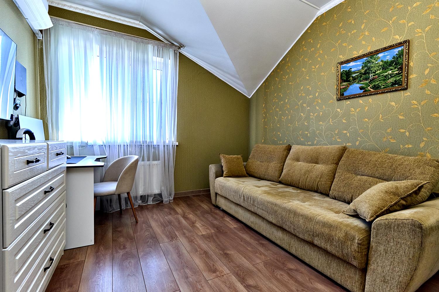 Фото №6: 4-комнатная квартира 107 м² - Яблоновский, ул. Советская, 6