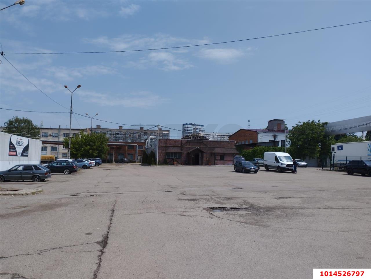 Фото №1: Торговое помещение 191 м² - Краснодар, Хлопчато-бумажный Комбинат, ул. Сормовская, 7