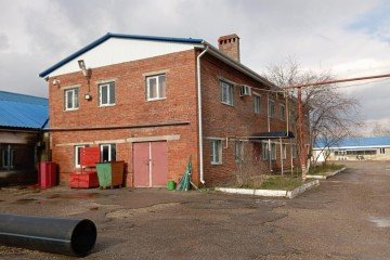 Фото №4: Производственное помещение 1850 м² - Холмская, мкр. 3-й, ул. Ленина, 1А