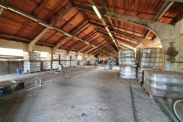 Фото №5: Производственное помещение 1850 м² - Холмская, мкр. 3-й, ул. Ленина, 1А