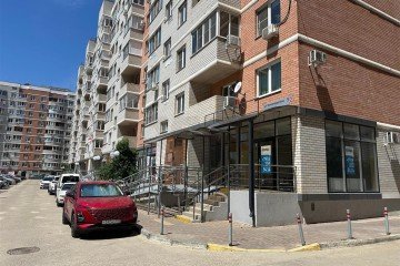 Фото №2: Торговое помещение 101 м² - Краснодар, мкр. жилой комплекс Инсити, ул. Командорская, 5/2