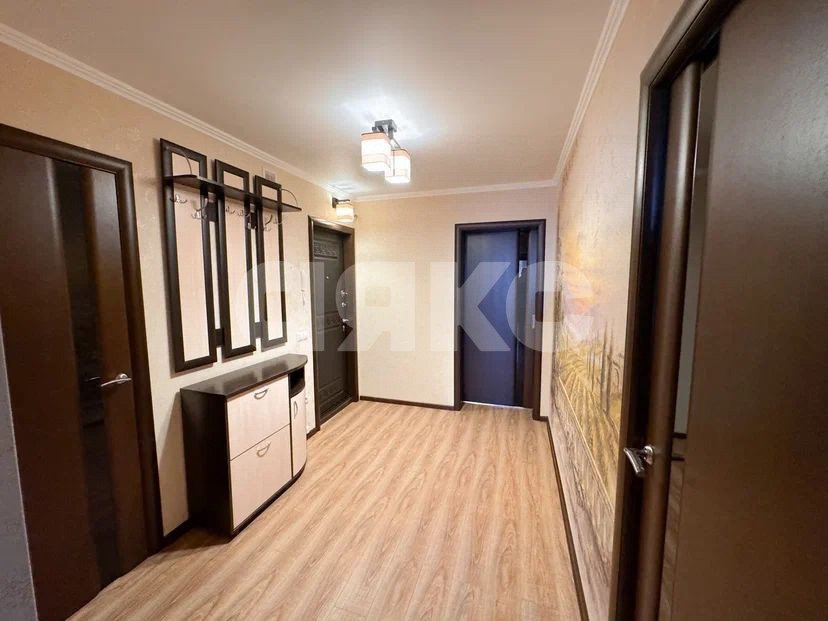 Фото №2: 3-комнатная квартира 78 м² - Геленджик, жилой комплекс Кубанская Марка, ул. Маршала Жукова, 1к2