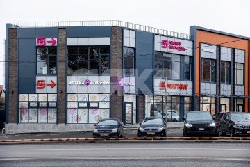 Фото №1: Коммерция 480 м² - Ростов-на-Дону, мкр. Западный, ул. Мадояна, 2