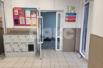 Фото №2: Коммерция 480 м² - Ростов-на-Дону, мкр. Западный, ул. Мадояна, 2