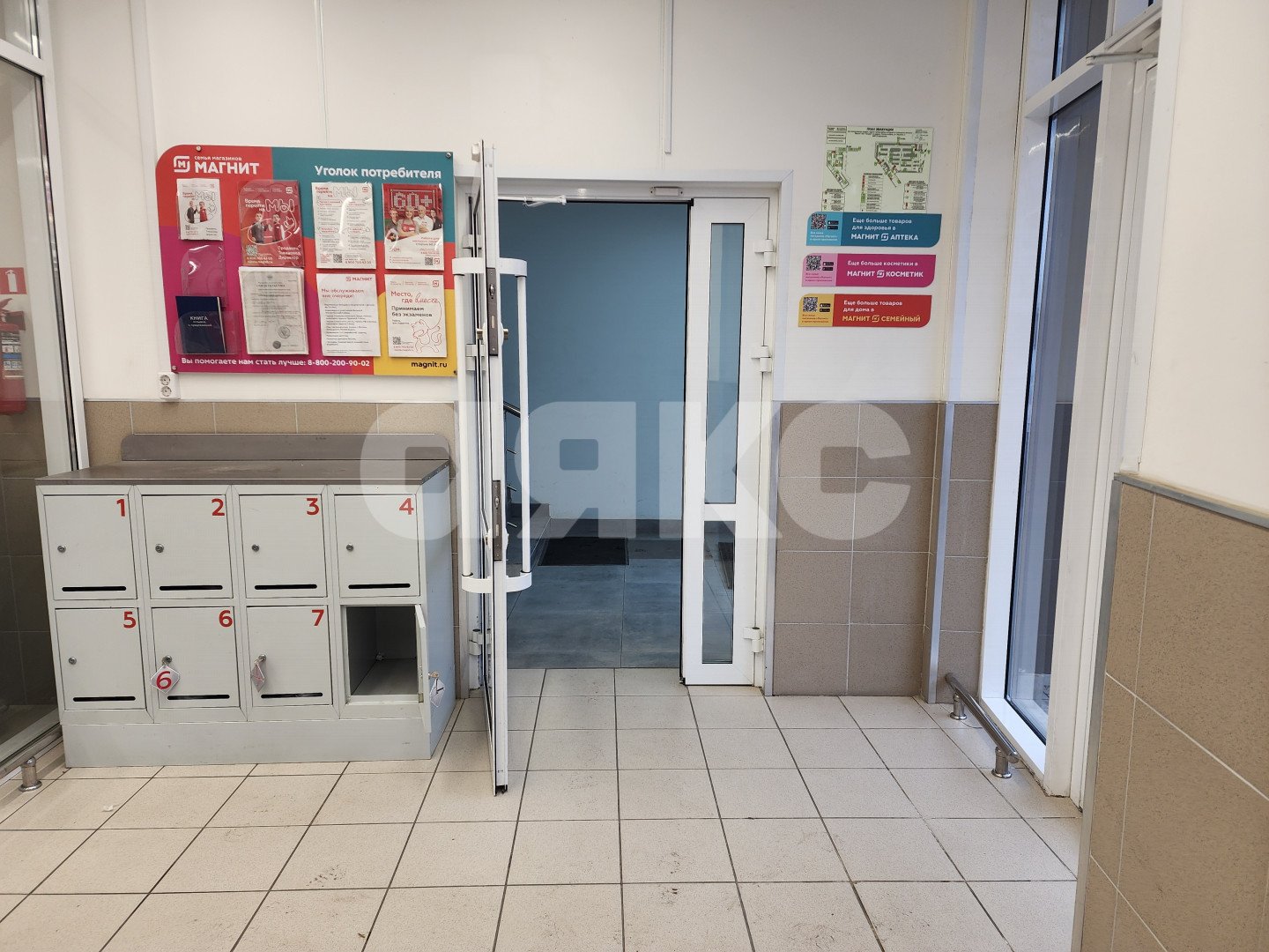 Фото №2: Коммерция 480 м² - Ростов-на-Дону, Западный, ул. Мадояна, 2