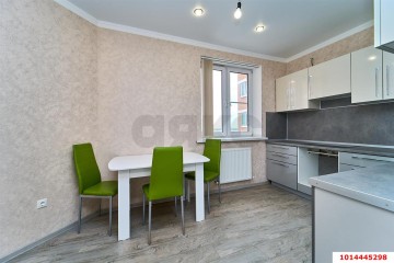 Фото №1: 2-комнатная квартира 57 м² - Берёзовый, мкр. жилой комплекс Берёзовый Парк, ул. Декоративная, 1/5к2