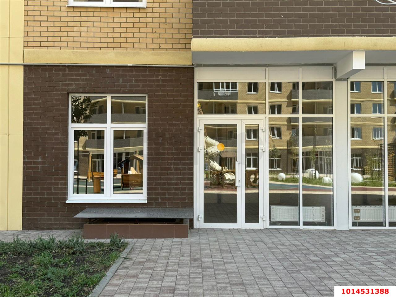 Фото №4: Торговое помещение 44 м² - Краснодар, жилой комплекс Дыхание, 