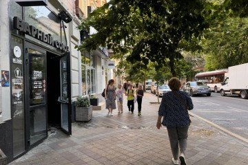 Фото №2: Отдельное здание 2217 м² - Краснодар, мкр. Центральный, ул. Красная, 70