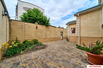 Фото №5: Торговое помещение 879 м² - Краснодар, мкр. Центральный, ул. Чапаева, 70