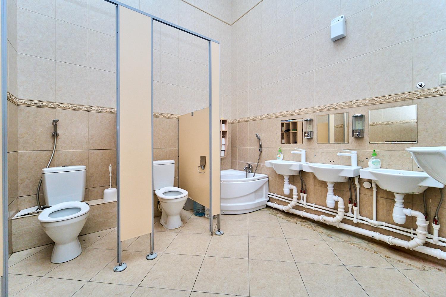 Фото №34: Коммерция 878 м² - Краснодар, Центральный внутригородской округ, Западный внутригородской округ, мкр. Центральный, ул. Чапаева, 70