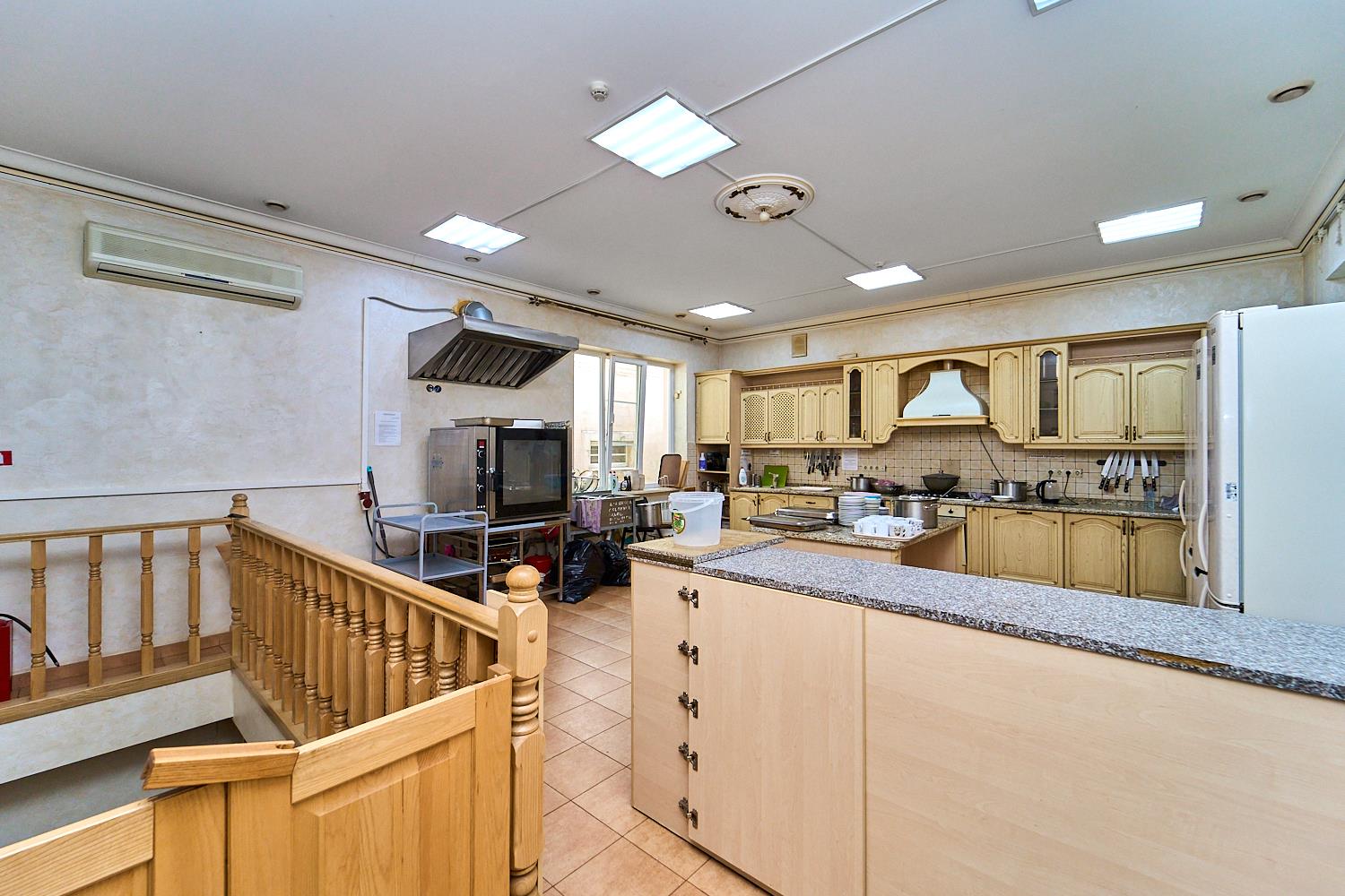 Фото №24: Коммерция 878 м² - Краснодар, Центральный внутригородской округ, Западный внутригородской округ, мкр. Центральный, ул. Чапаева, 70