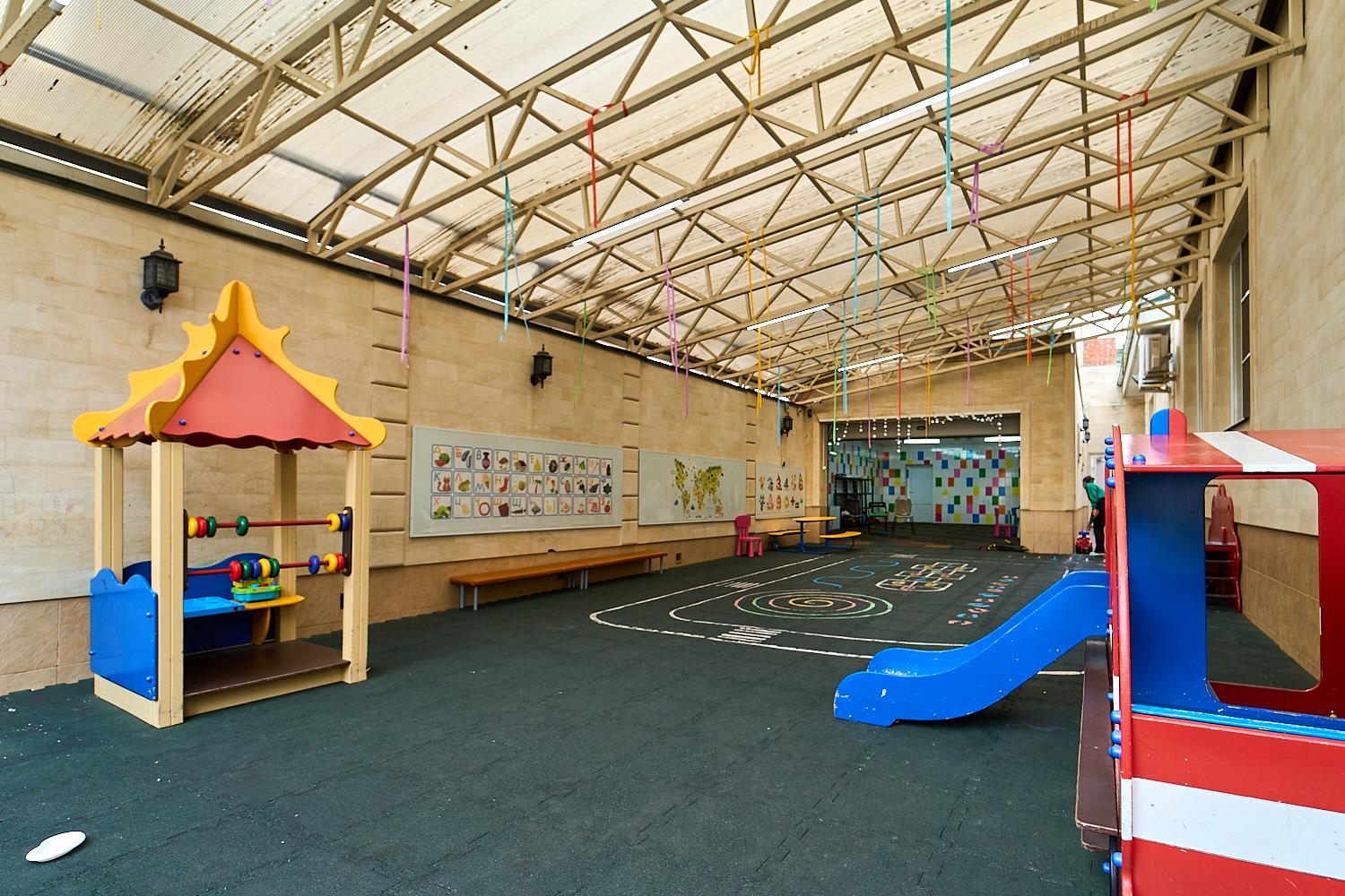 Фото №8: Коммерция 878 м² - Краснодар, Центральный внутригородской округ, Западный внутригородской округ, мкр. Центральный, ул. Чапаева, 70