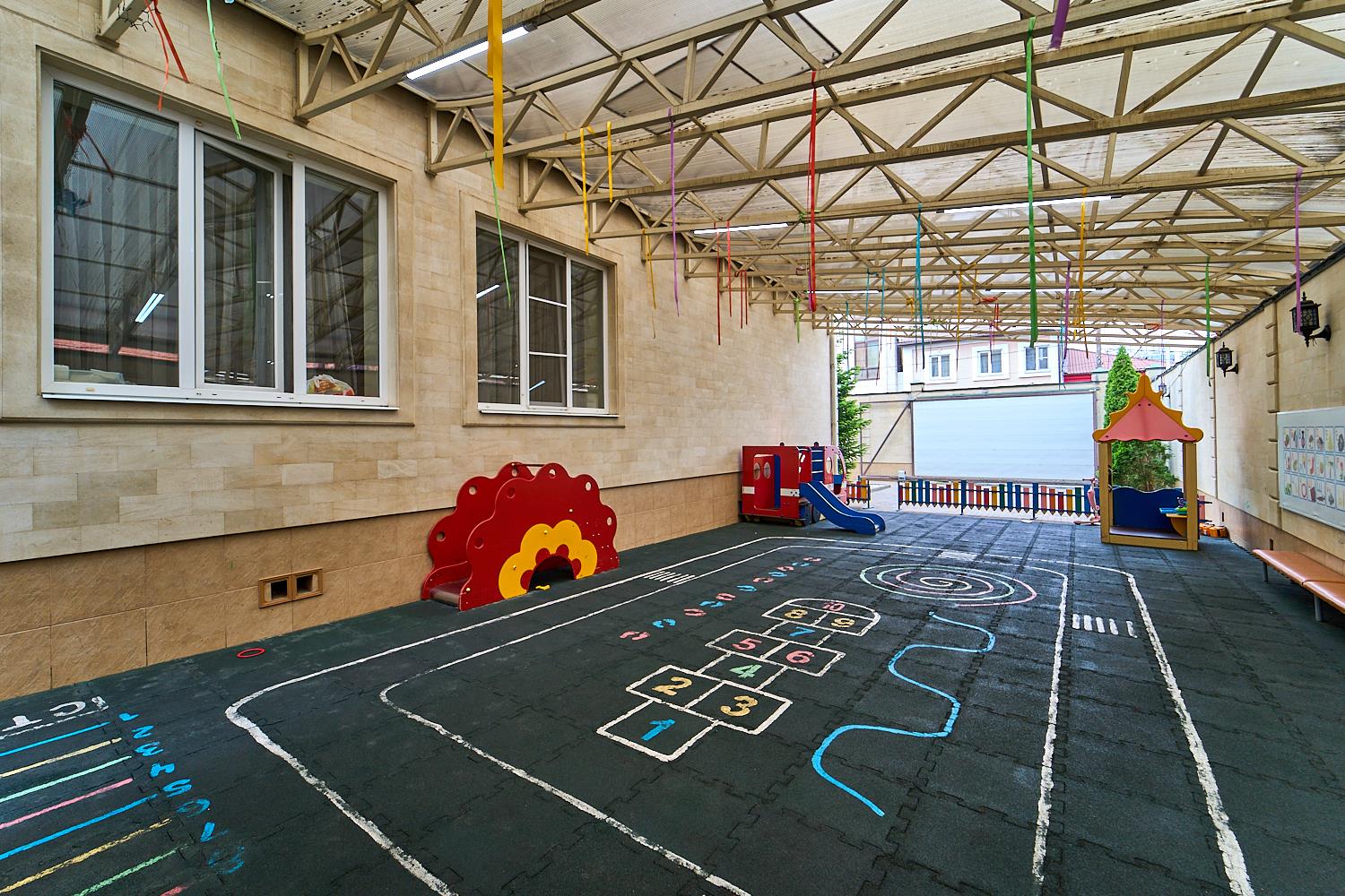 Фото №11: Коммерция 878 м² - Краснодар, Центральный внутригородской округ, Западный внутригородской округ, мкр. Центральный, ул. Чапаева, 70