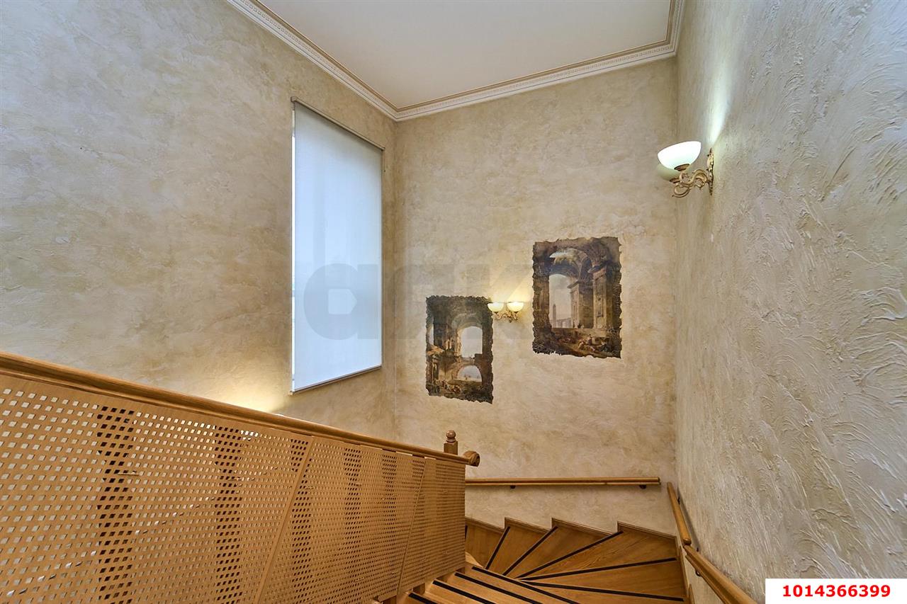 Фото №32: Торговое помещение 879 м² - Краснодар, Центральный, ул. Чапаева, 70