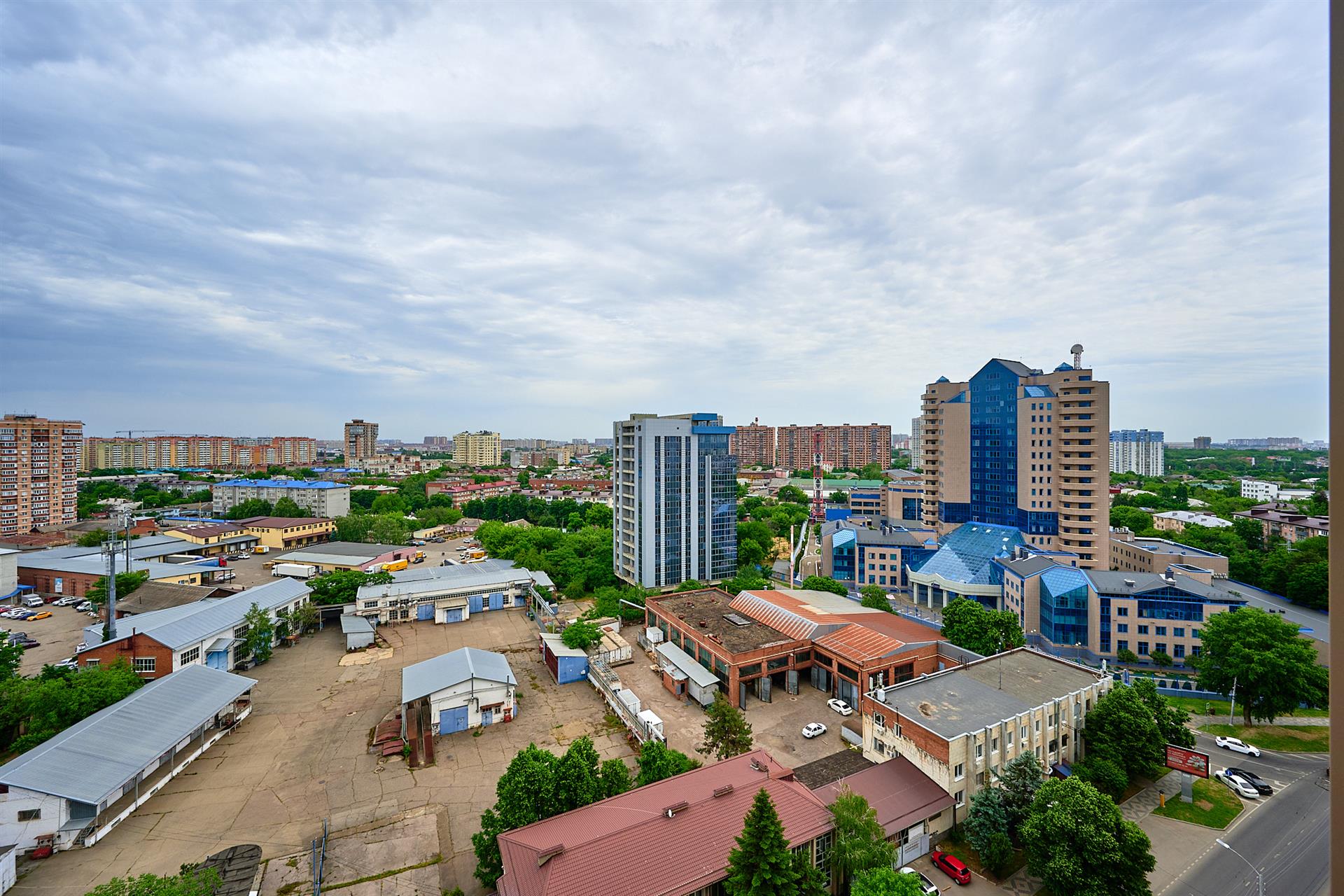 Фото №6: 1-комнатная квартира 44 м² - Краснодар, ЖК Аврора, Западный внутригородской округ, мкр. жилой комплекс Аврора, ул. имени Дзержинского, 95